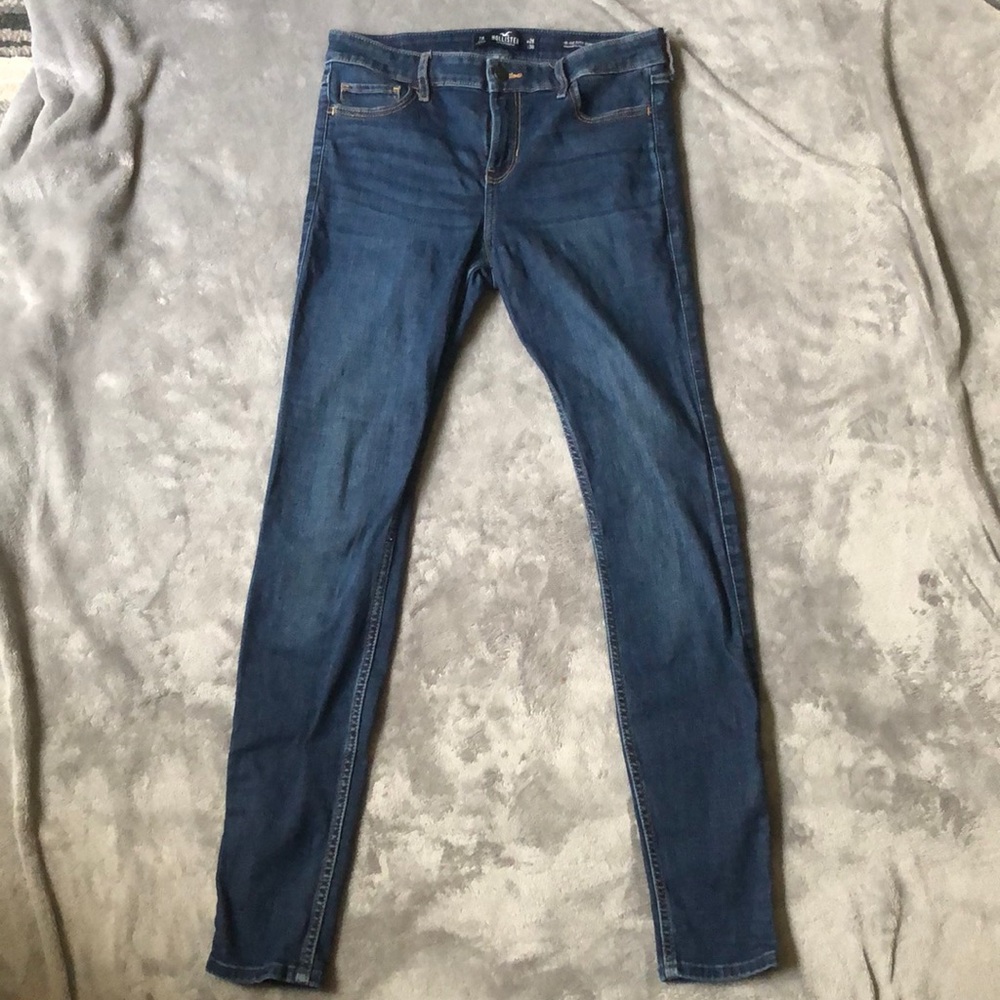 Hollister skinny jeans